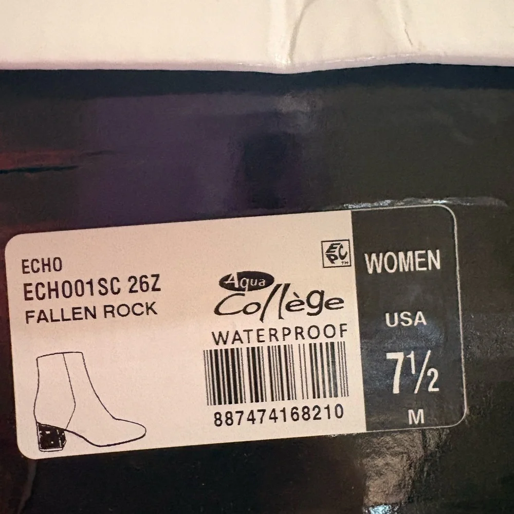 Aqua College gray suede ECHO fallen rocks waterproof ankle heeled boots Size 7.5